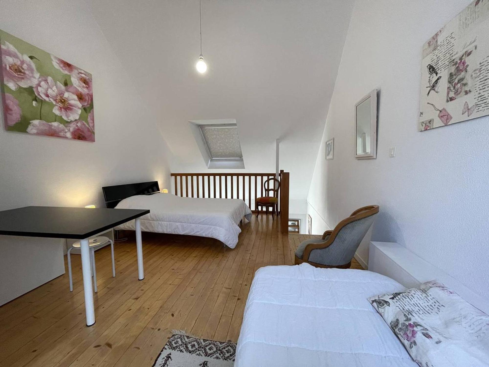 Perros-guirec, 1 Pièce, 4 Personnes - Fr-1-368-75 *